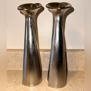 Vtg Art Deco Style Brushed Metal Bud Vase Calla Lily Shaped 9" Tall ~‎ Pair